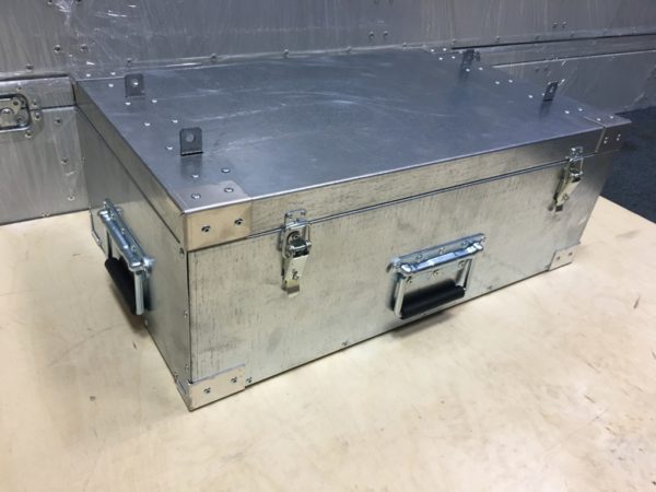 Ящик сталь оцинкованная 1,2мм 600х350х210мм