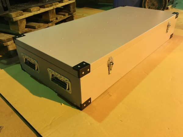 ЯЩИК АЛЮМИНИЕВЫЙ 1100х500х200