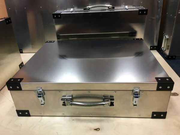 Кейс алюминиевый 600х480х140 36 ячеек