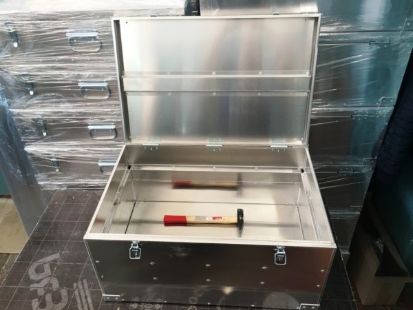 ЯЩИК АЛЮМИНИЕВЫЙ 690х450х350