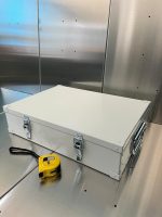 Ящик алюминиевый с перегородками 434х309х105
